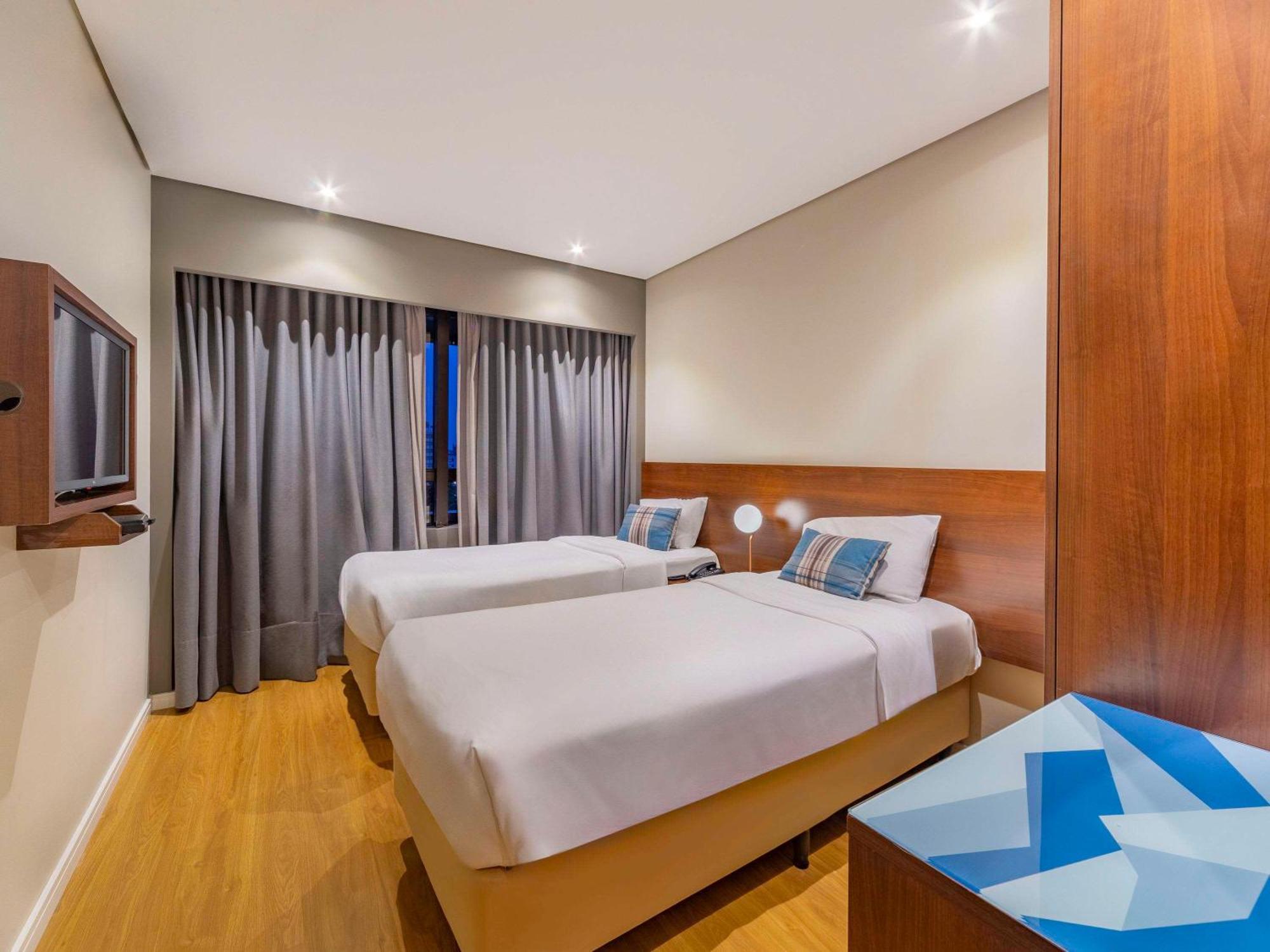 Mercure Curitiba Golden Exteriér fotografie
